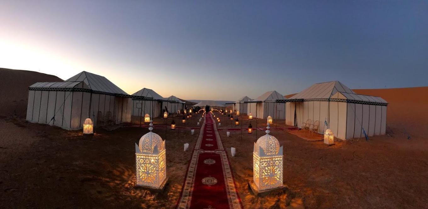 Camp Sahara Majestic Bed & Breakfast Мхамид Екстериор снимка