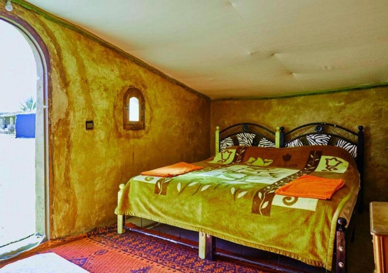 Camp Sahara Majestic Bed & Breakfast Мхамид Екстериор снимка